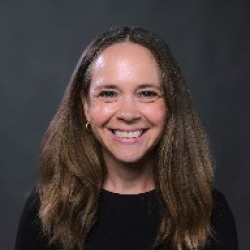 Stephanie Claussen